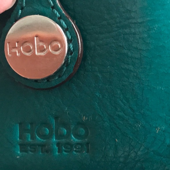 HOBO International Turquoise Leather Credit Card Slim Wallet - Picture 4 of 6